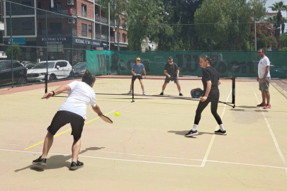 İzmir Pickleball Ligi'nde  şampiyonlar belli oldu