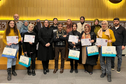 Bursa Yıldırım'da Yazı Atölyesi ilk mezunları verdi