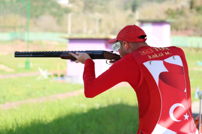 Kocaeli'nin yetiştirdiği milli sporcu attığını vurdu! Kocaeli'nin altın nişancısı